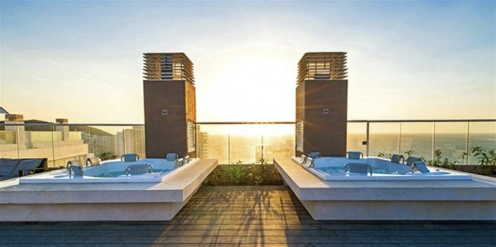 Jacuzzis al atardecer